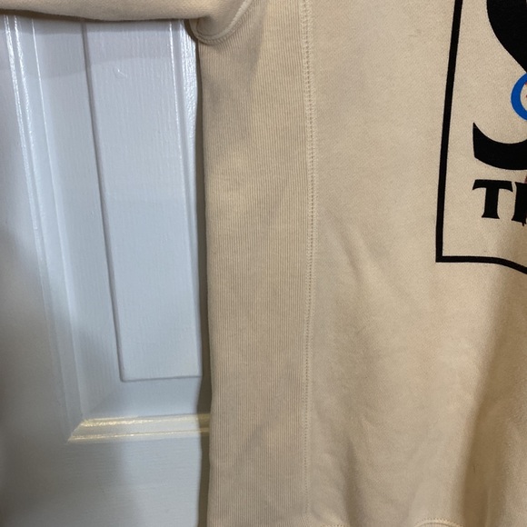 The Publish 2022 Crewneck size Large color Bone - Picture 5 of 7